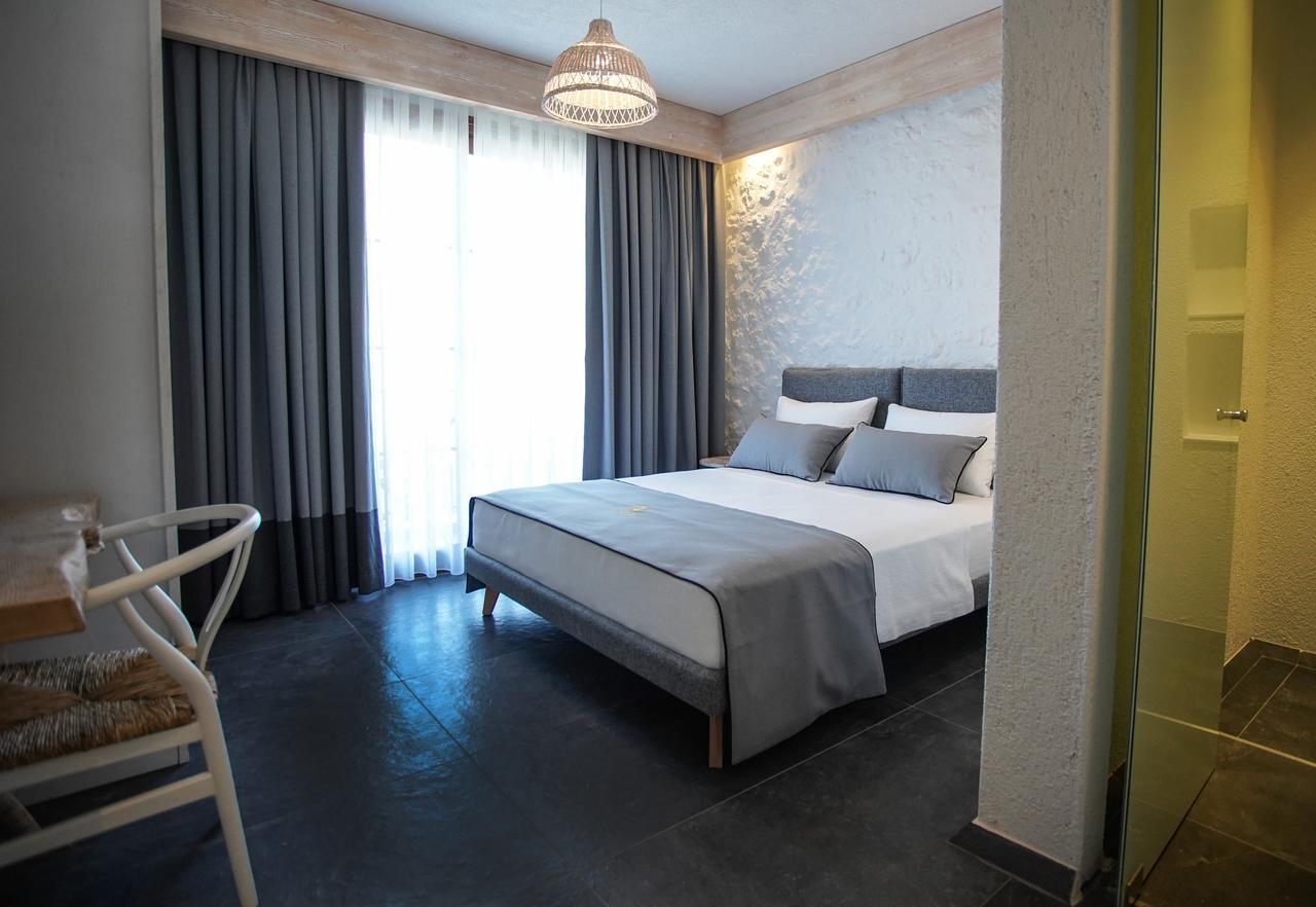 Avalon Boutique Hotel & Suites Alacati Exterior photo