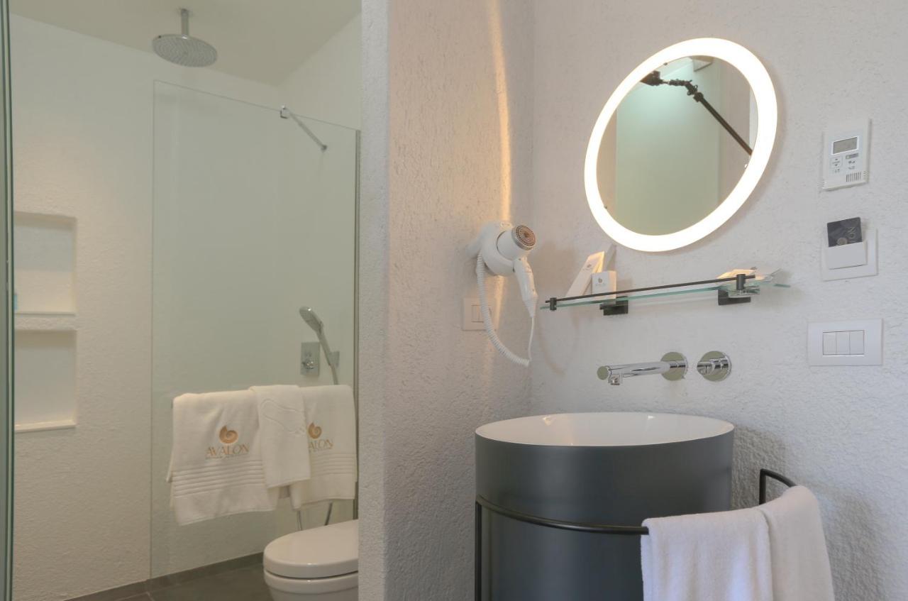 Avalon Boutique Hotel & Suites Alacati Exterior photo