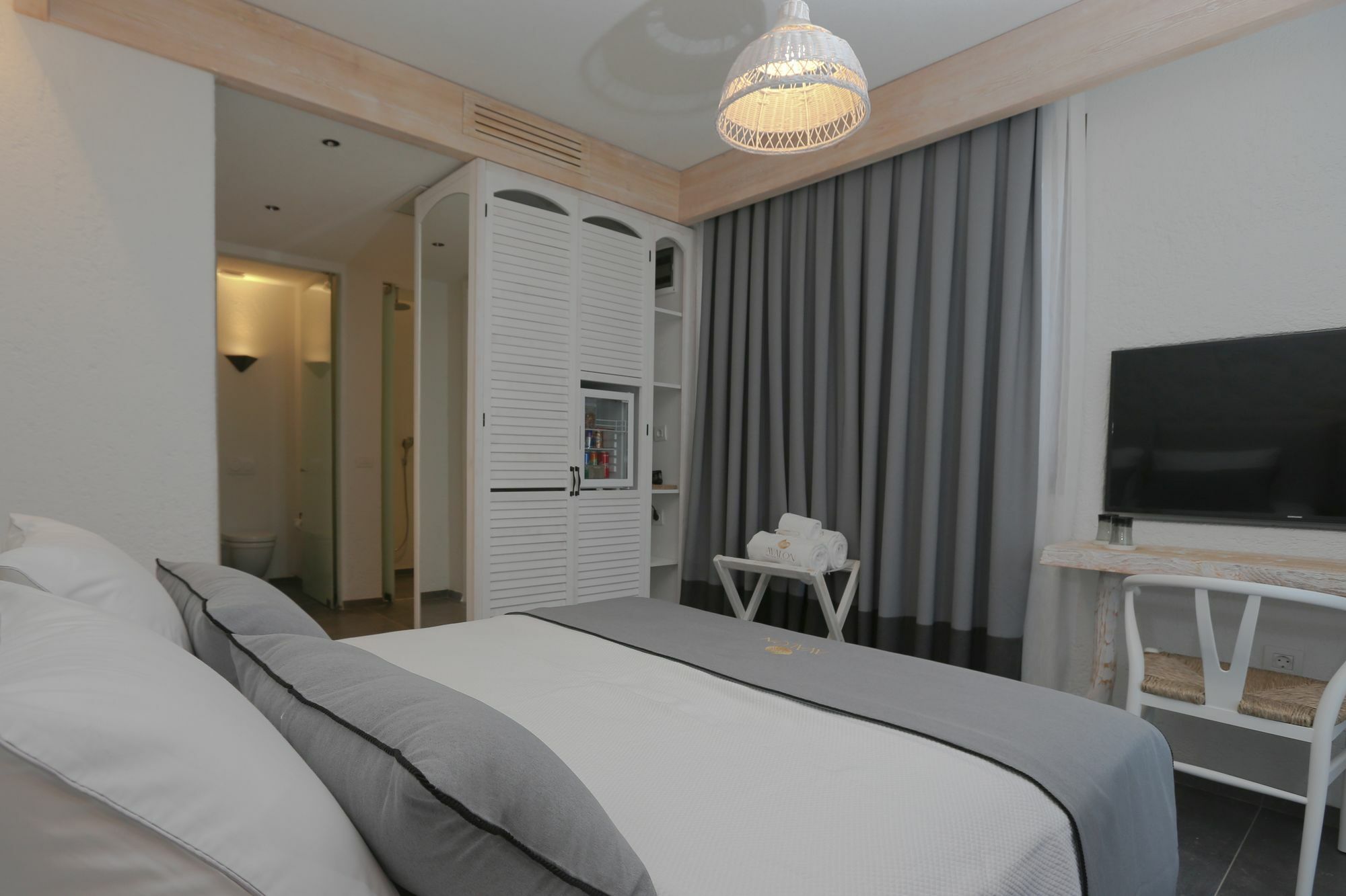 Avalon Boutique Hotel & Suites Alacati Exterior photo